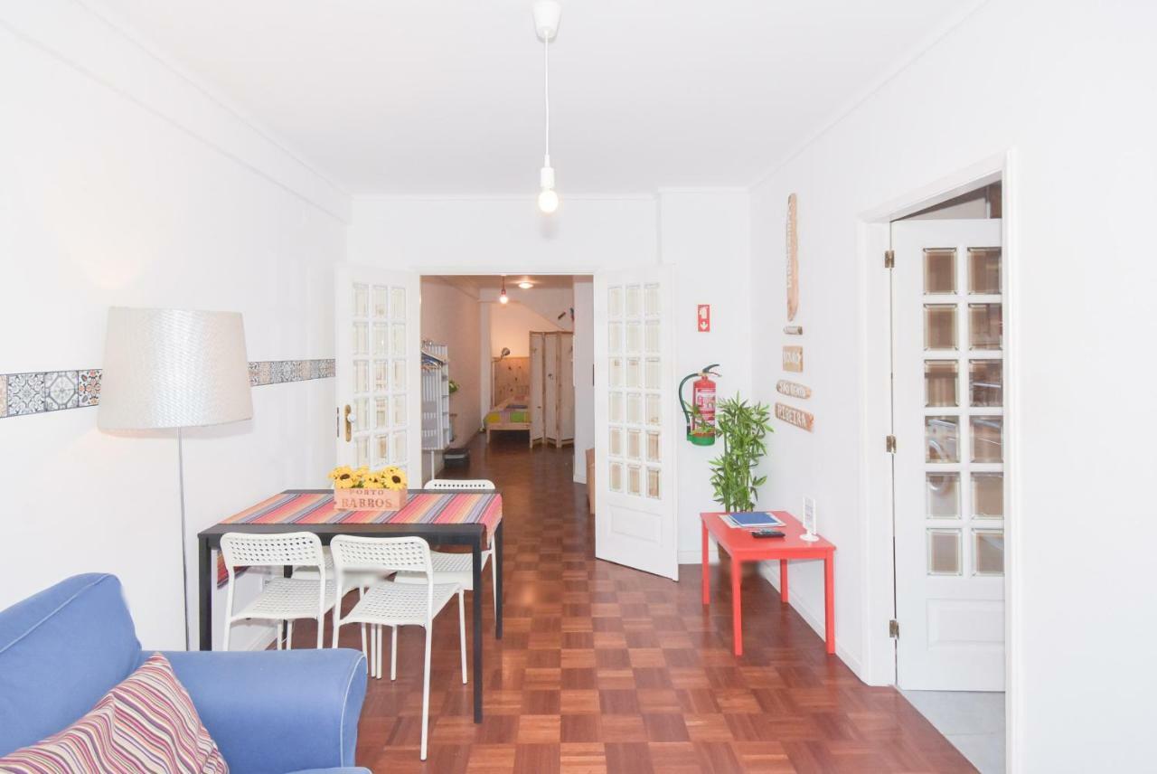 Alegria Downtown Apartment Porto Luaran gambar